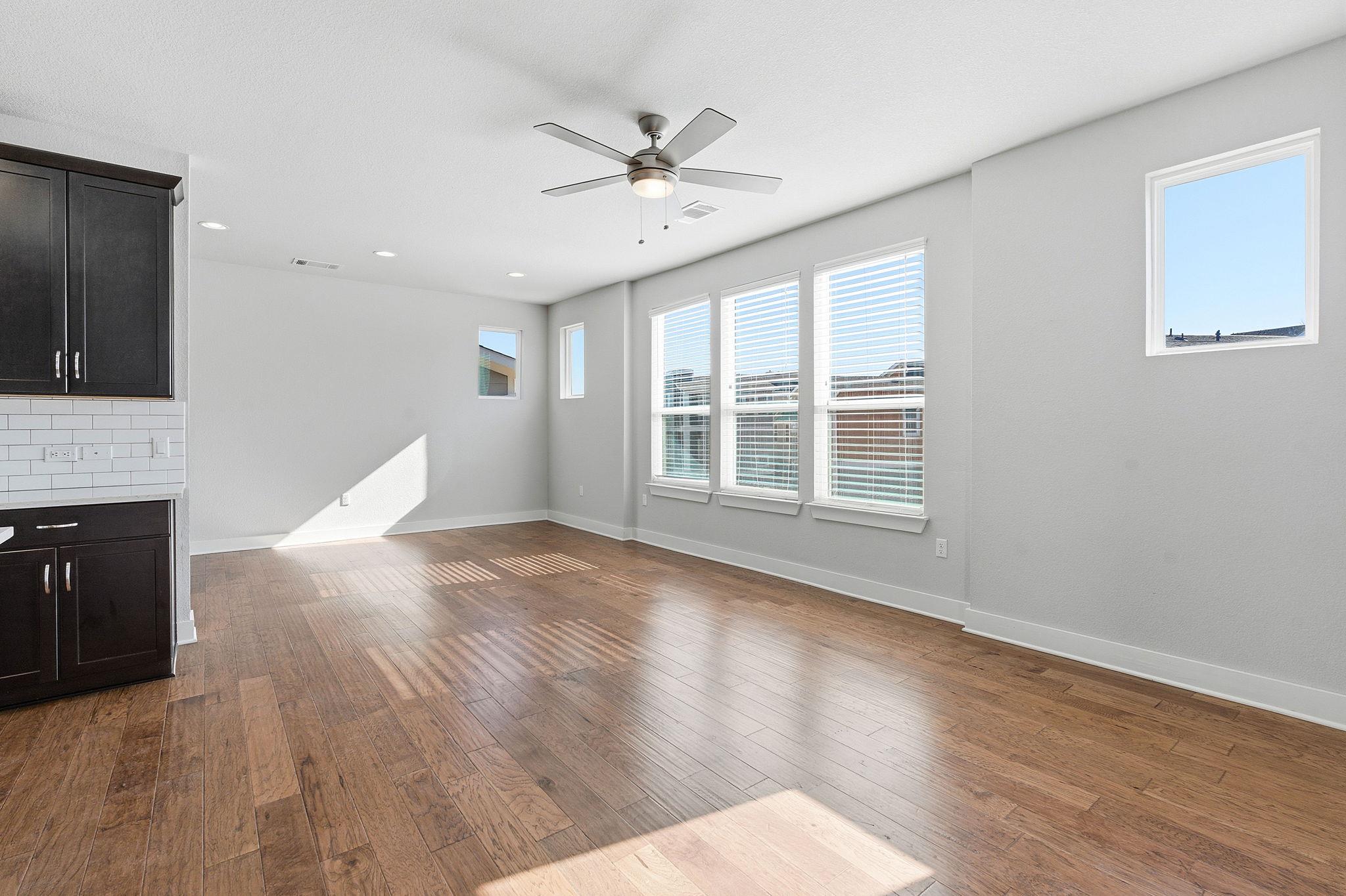 1912 Dinsdale Ln, Austin, TX 78741