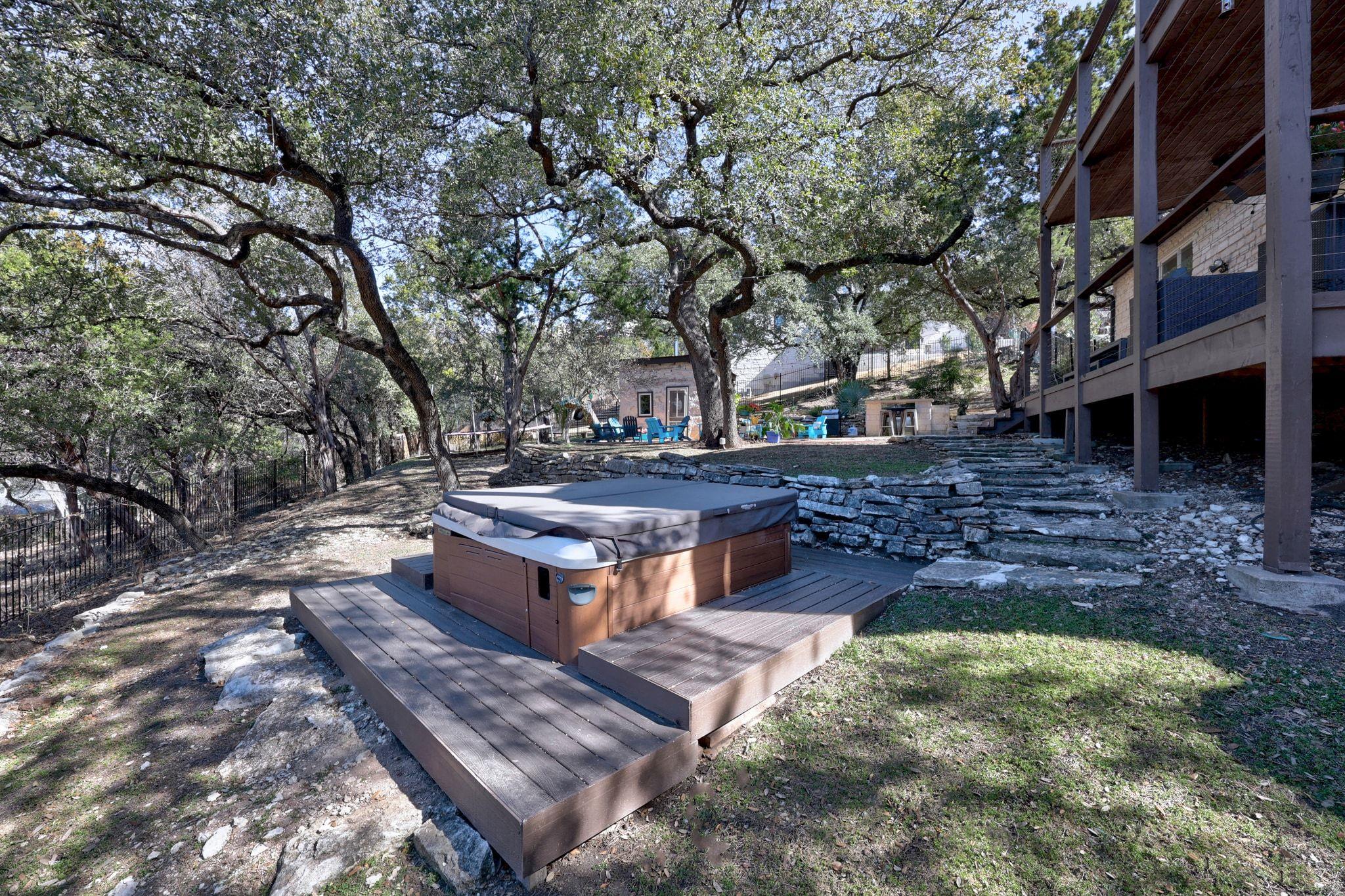 5600 Blueridge Ct, Austin, TX 78731