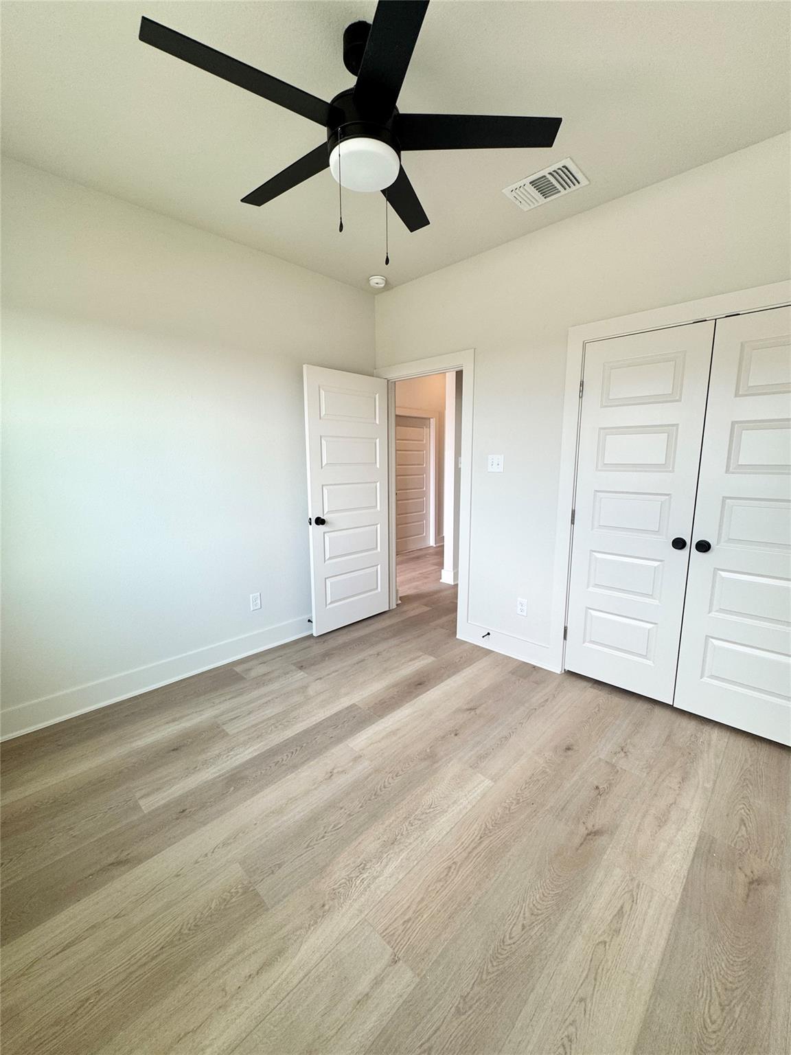 105 Zayd Ct # A, Jarrell, TX 76537