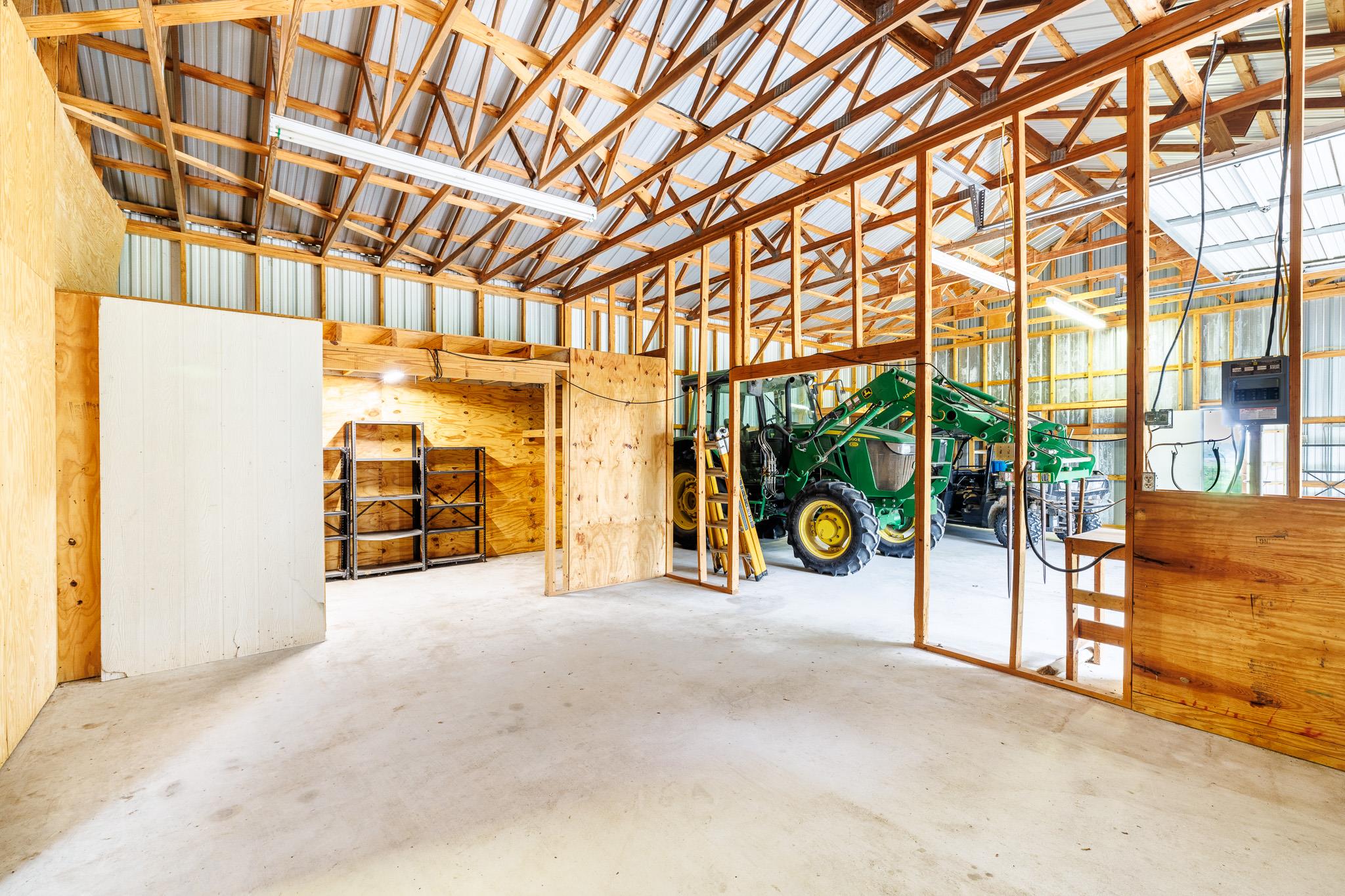 6589 State Highway 304, Harwood, TX 78632