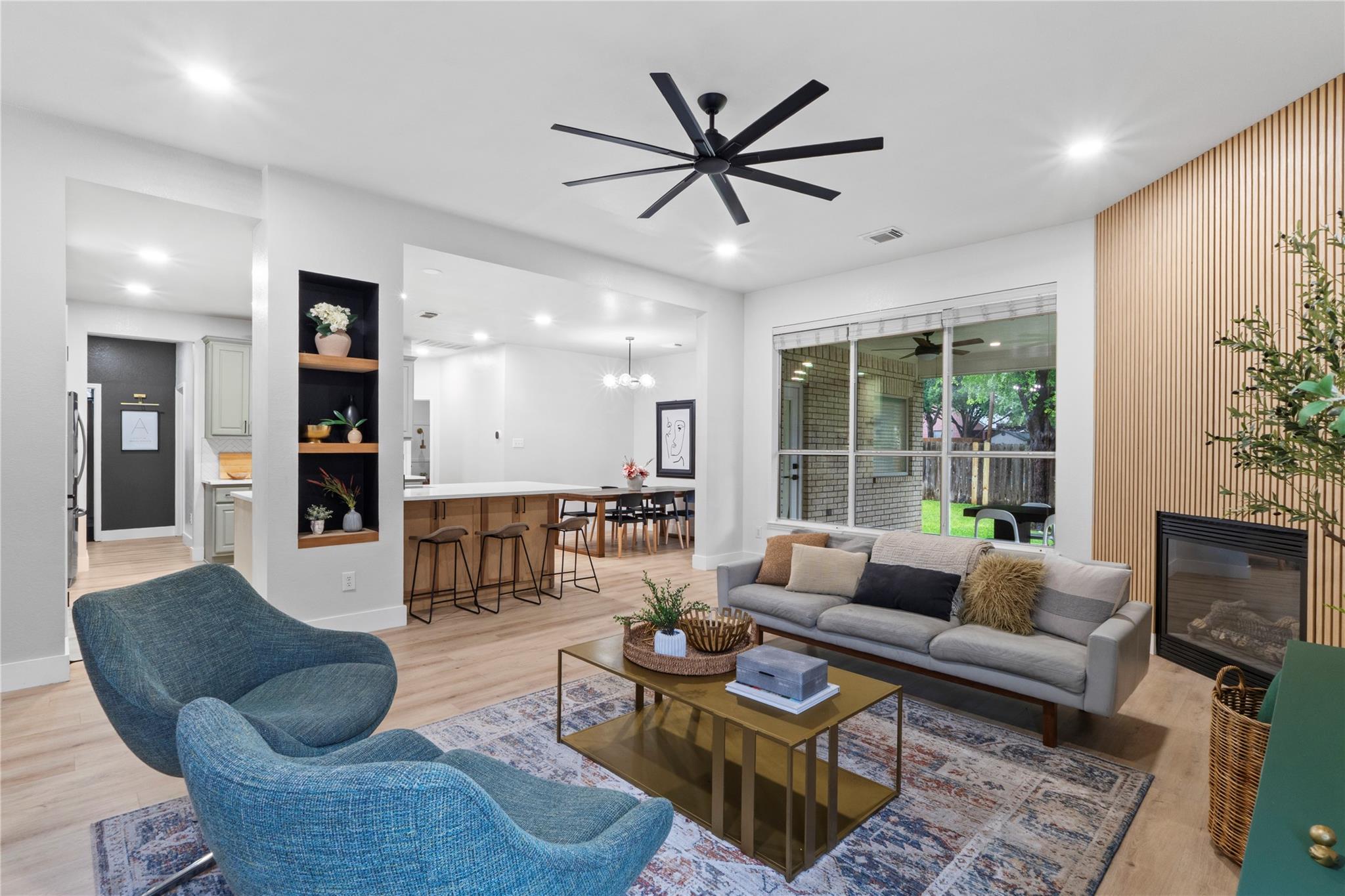 2915 Stonecreek Dr, Round Rock, TX 78681