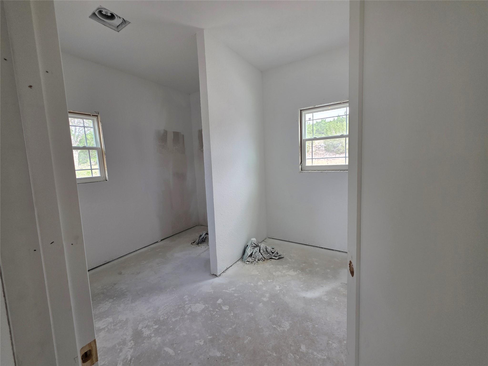 11796 Montana Springs Dr, Marble Falls, TX 78654