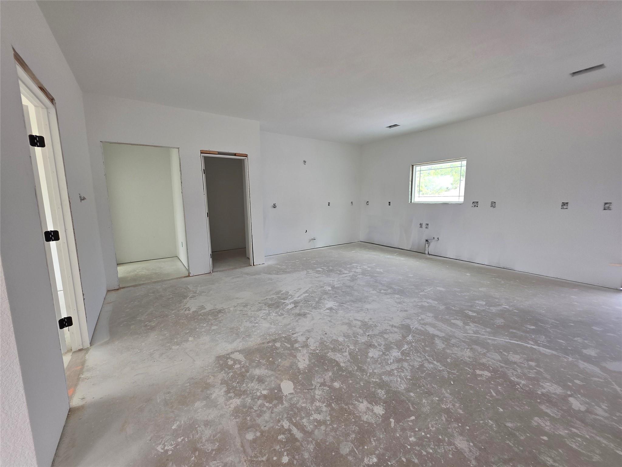 11796 Montana Springs Dr, Marble Falls, TX 78654