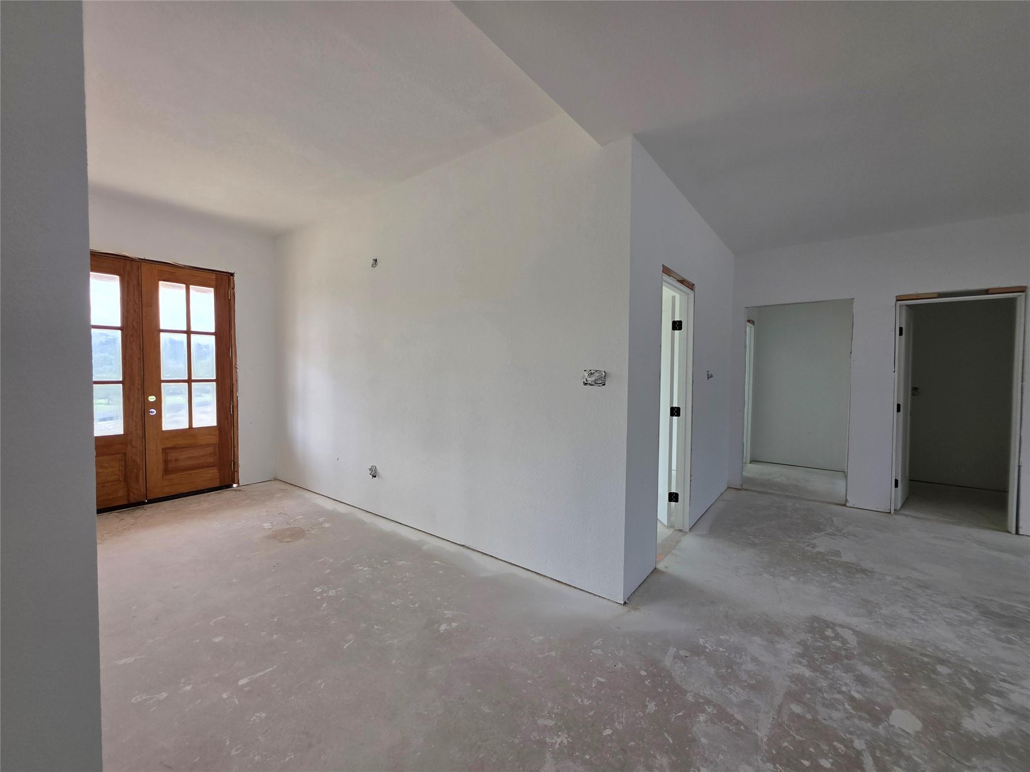 11796 Montana Springs Dr, Marble Falls, TX 78654