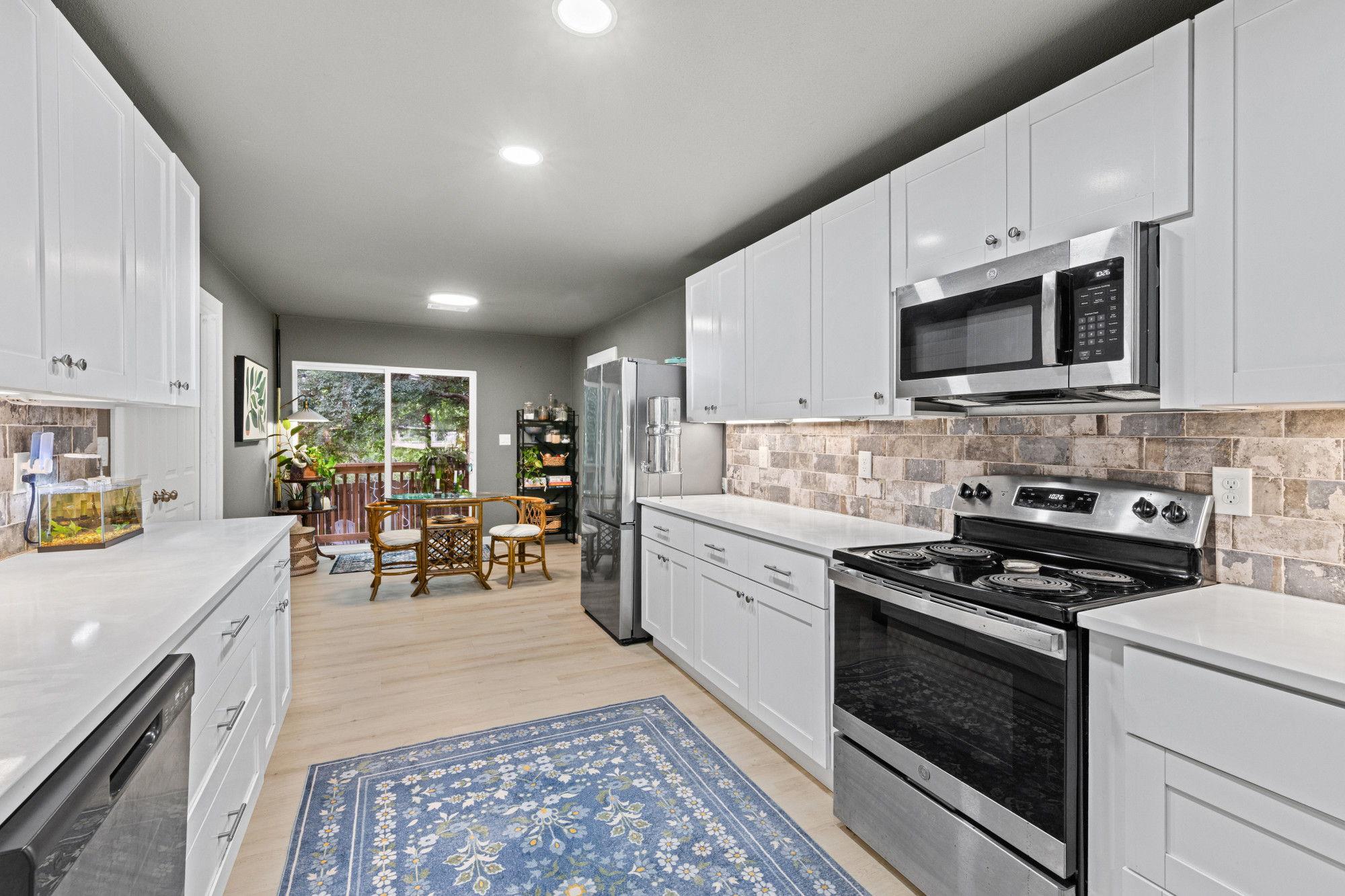 11405 Leander St, Jonestown, TX 78645