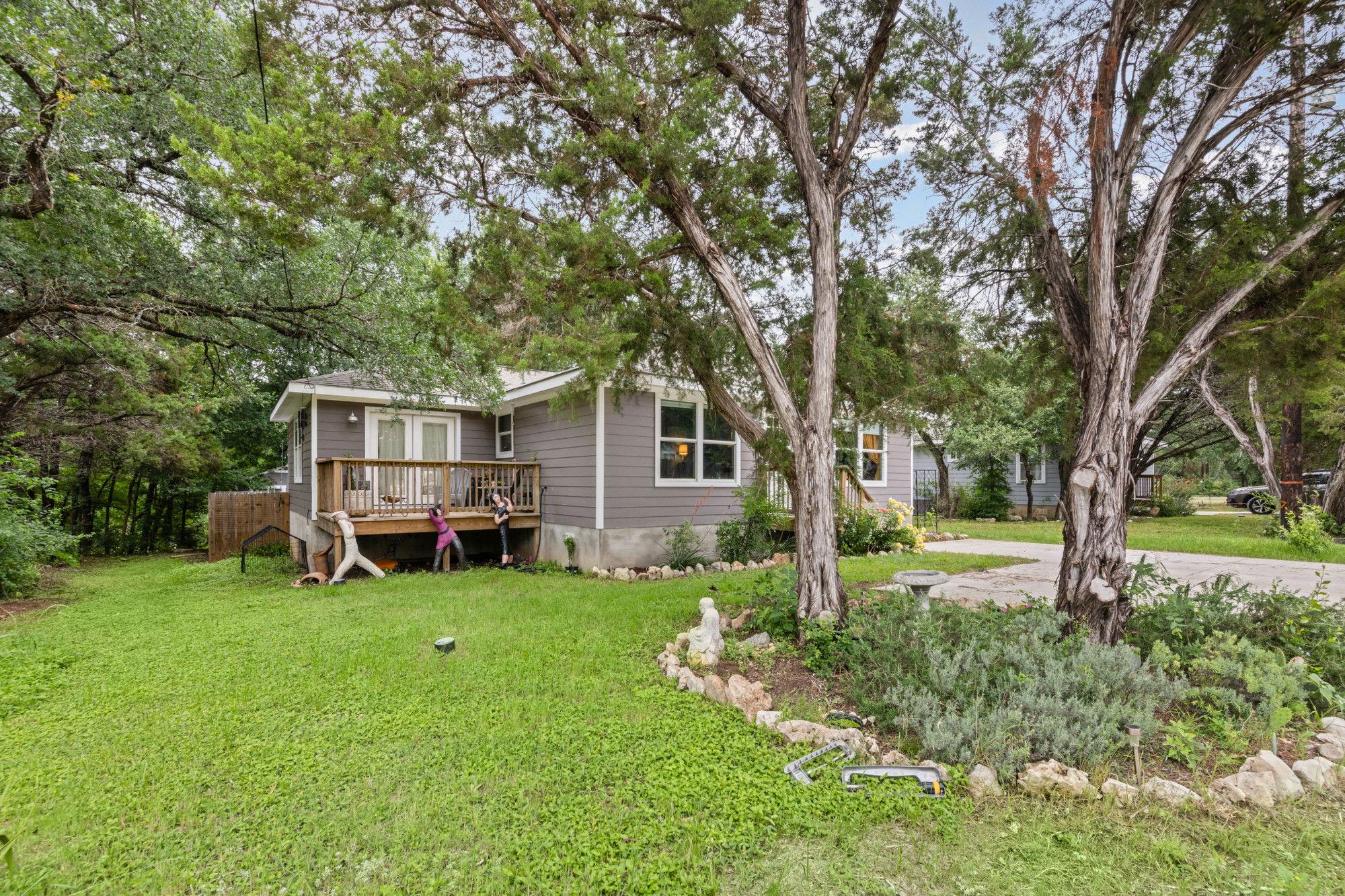 11405 Leander St, Jonestown, TX 78645