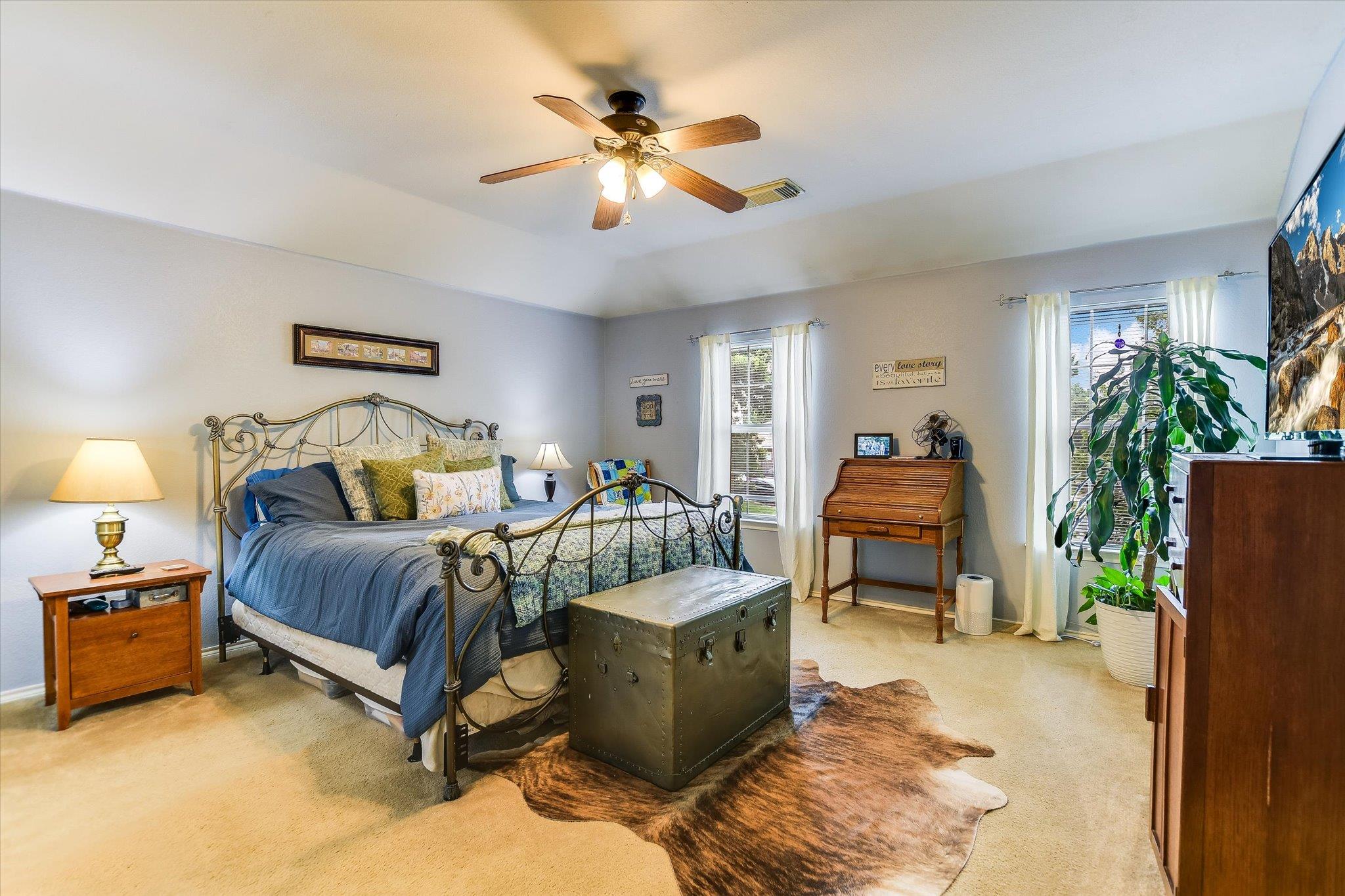 913 POLISHED STONE Cv, Pflugerville, TX 78660
