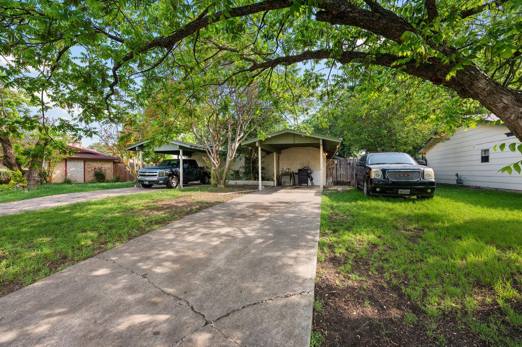 902 Glazier Cir, Austin, TX 78753