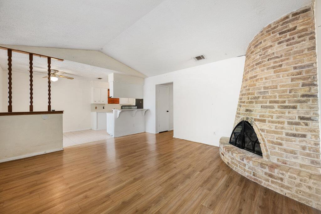 902 Glazier Cir, Austin, TX 78753