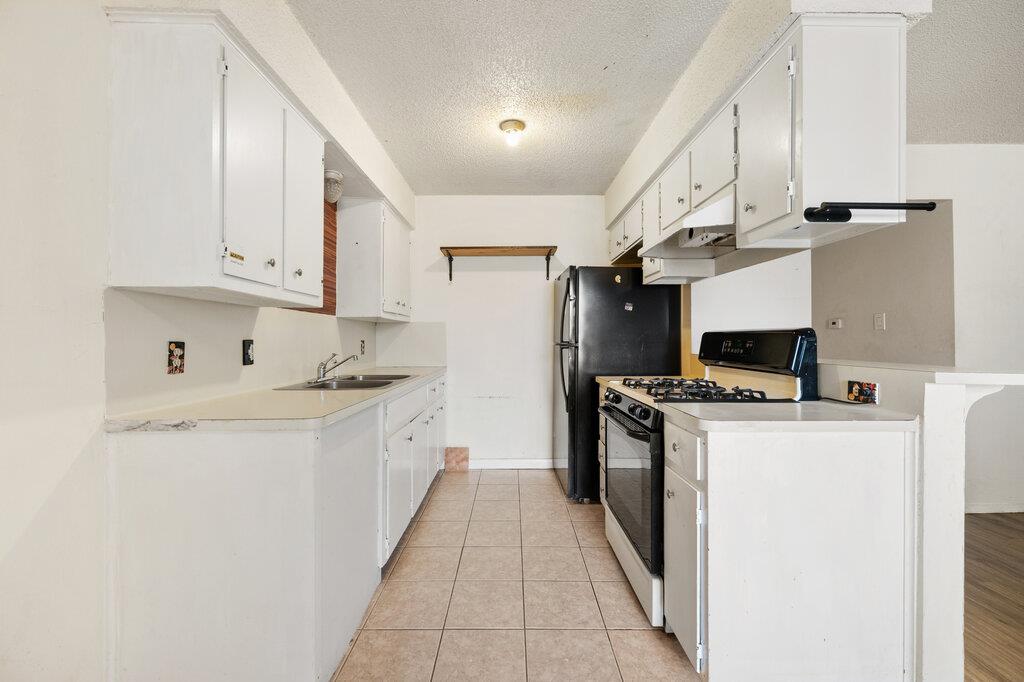 902 Glazier Cir, Austin, TX 78753