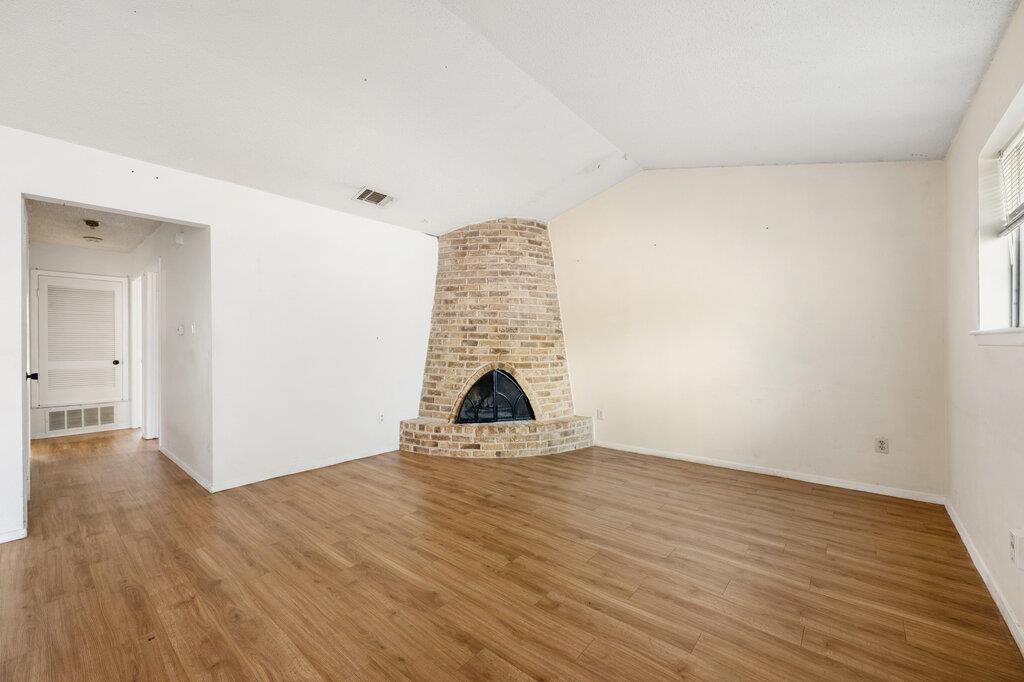 902 Glazier Cir, Austin, TX 78753