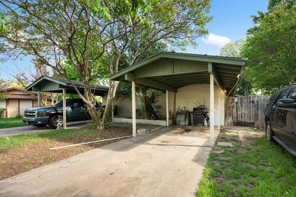 902 Glazier Cir, Austin, TX 78753