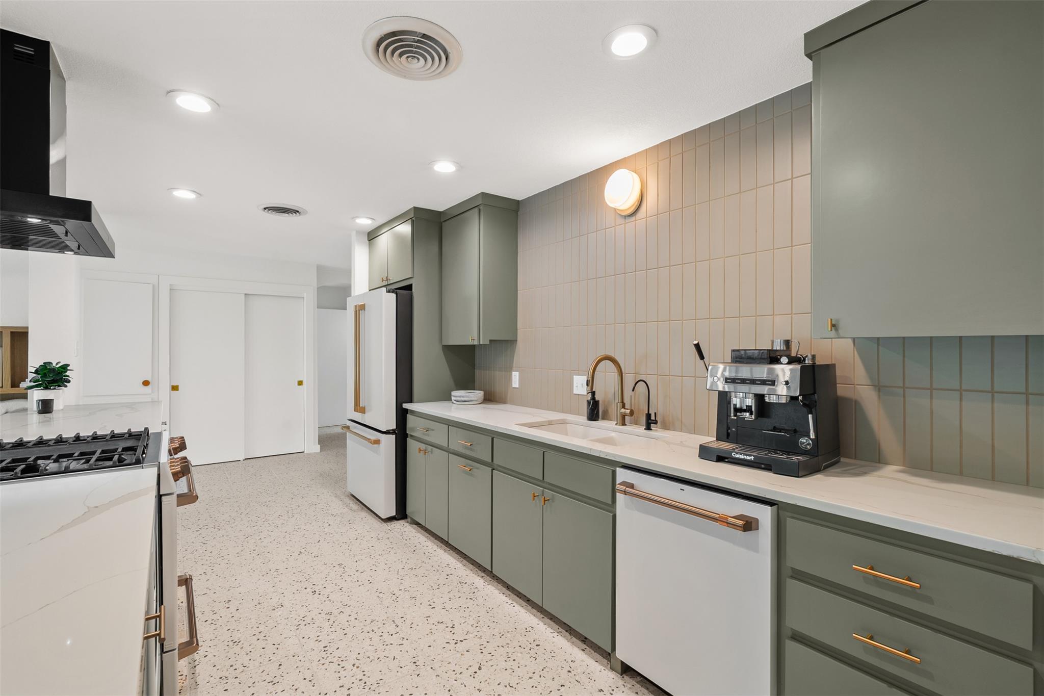 2606 Birdcreek Dr, Temple, TX 76502