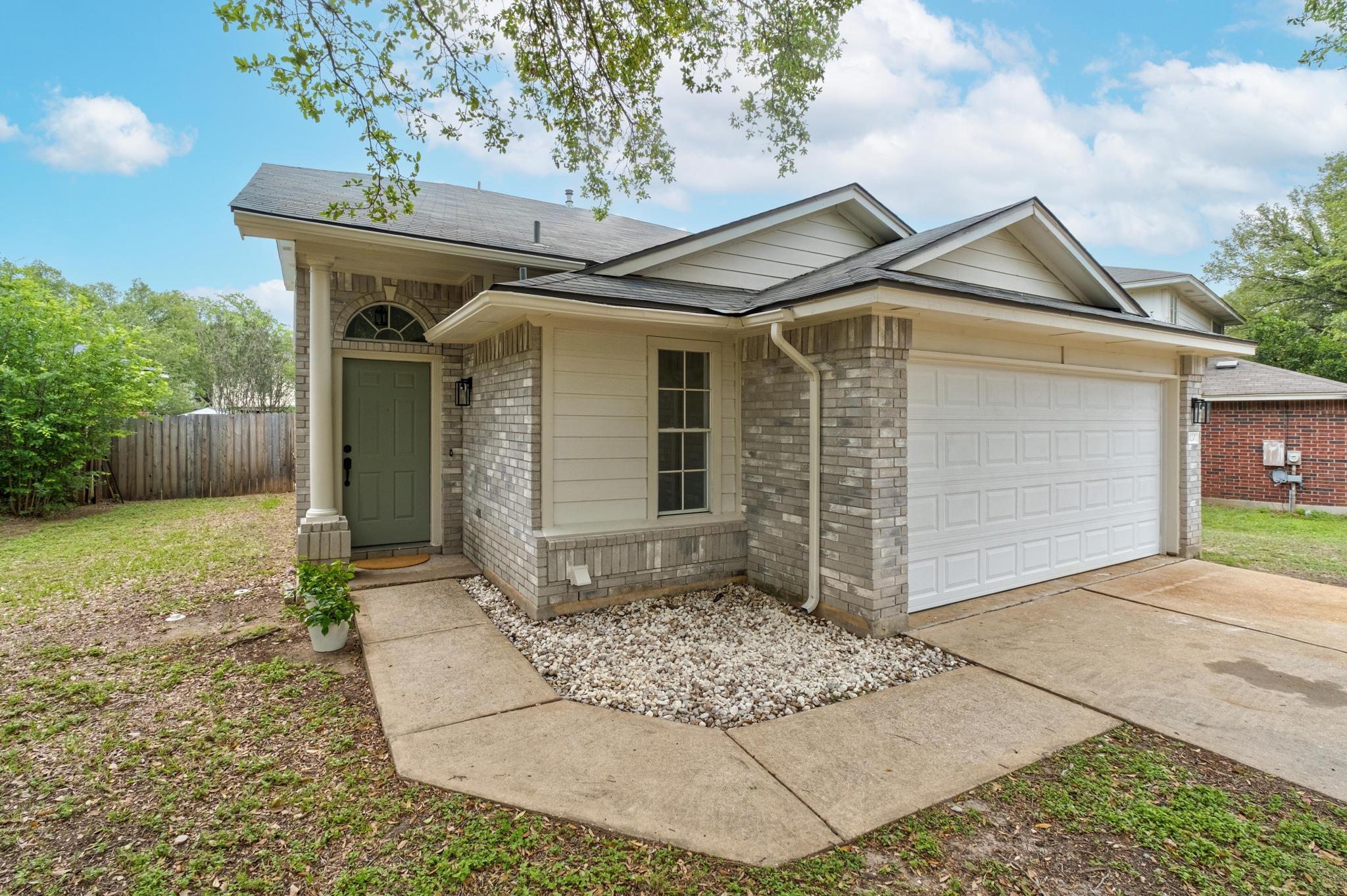 11207 Canterbury Tales Ln, Austin, TX 78748
