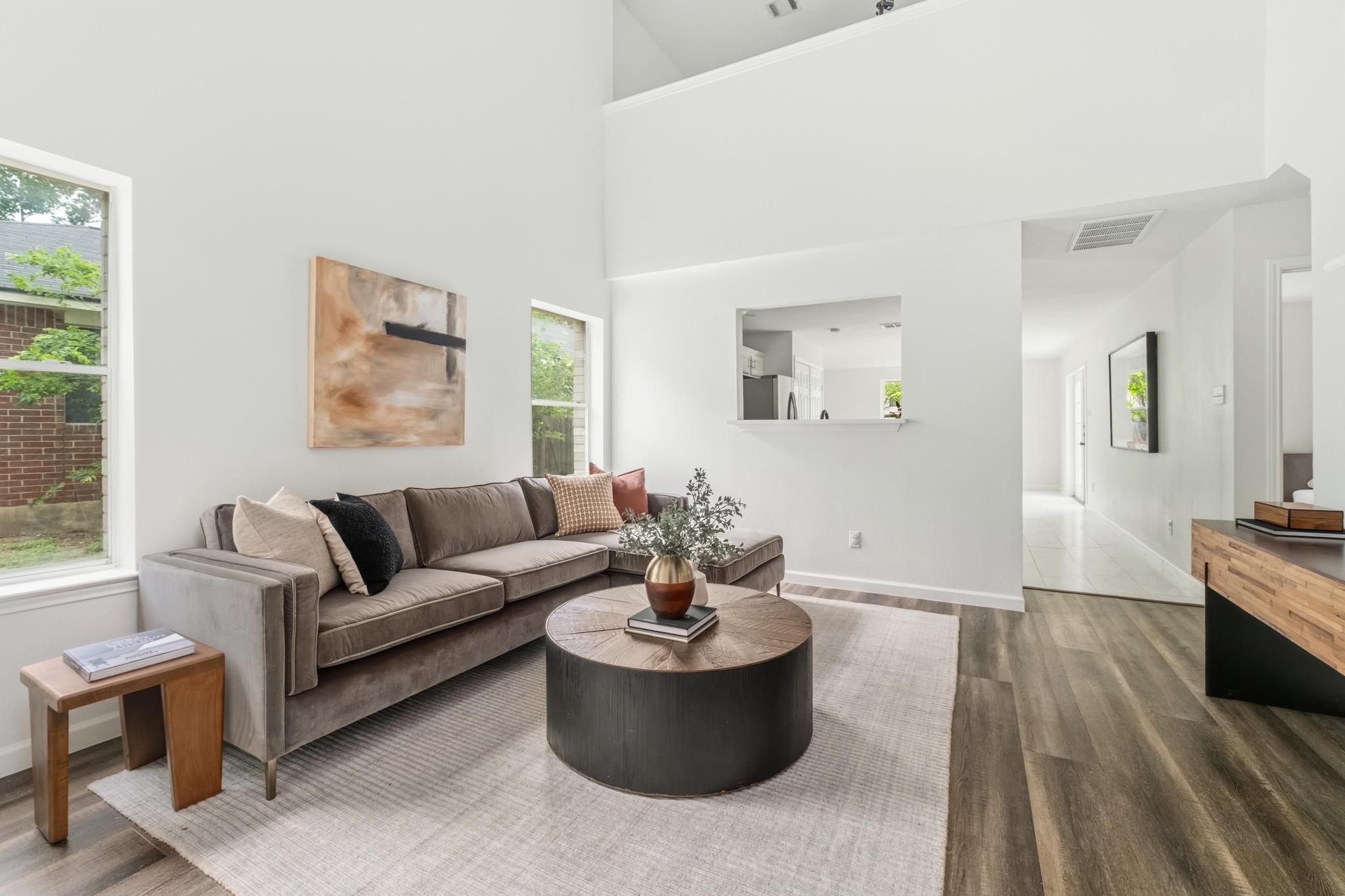 11207 Canterbury Tales Ln, Austin, TX 78748