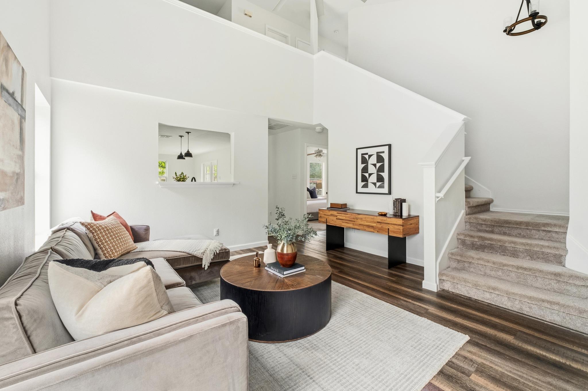 11207 Canterbury Tales Ln, Austin, TX 78748