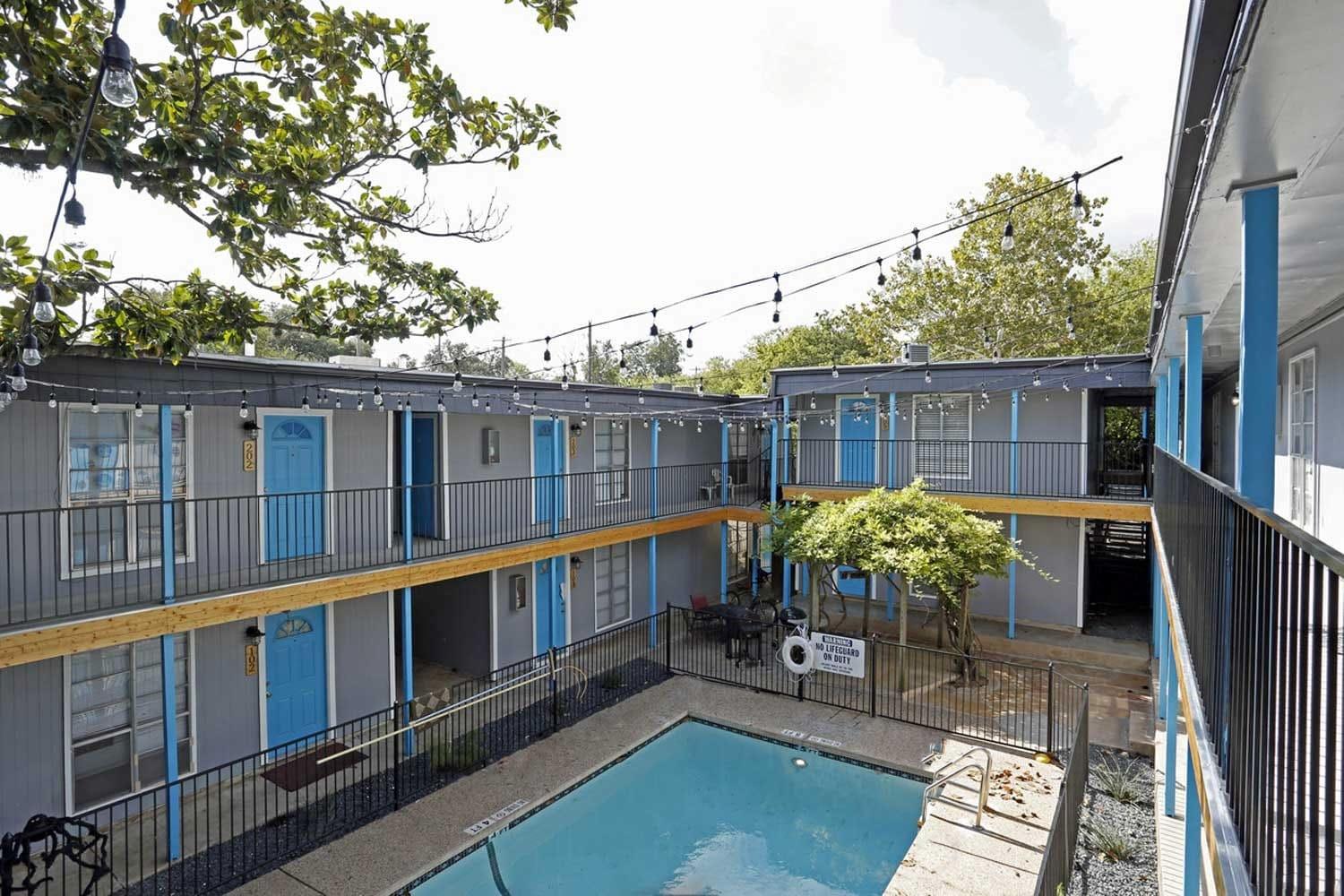 1301 W Ben  White Blvd # 102, Austin, TX 78704