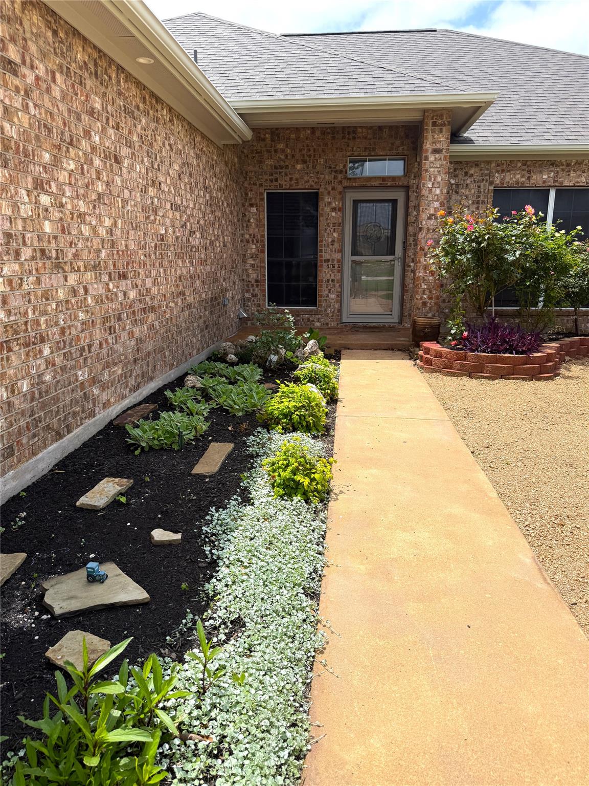 7396 CR 424, Thrall, TX 76578