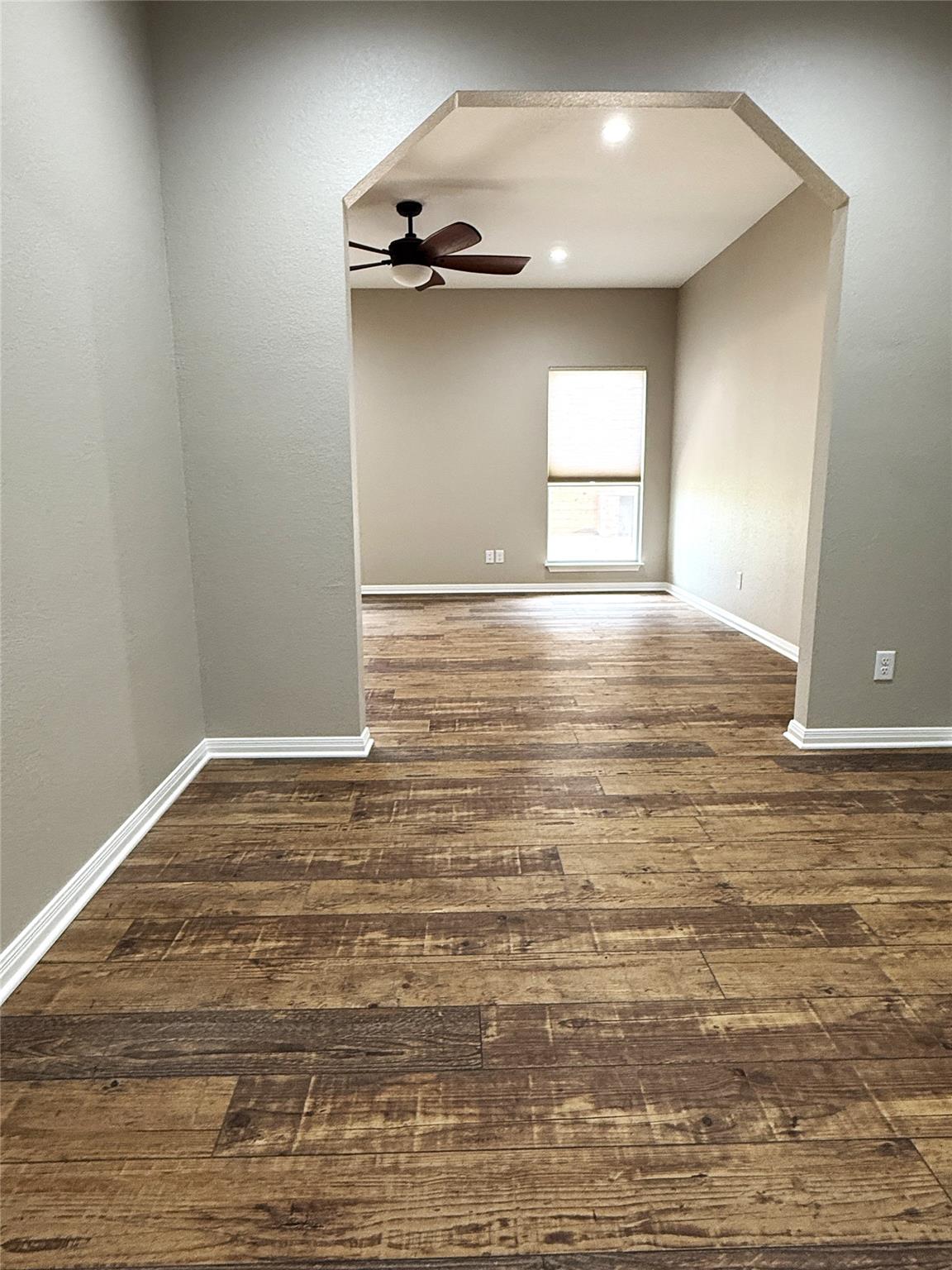 7396 CR 424, Thrall, TX 76578