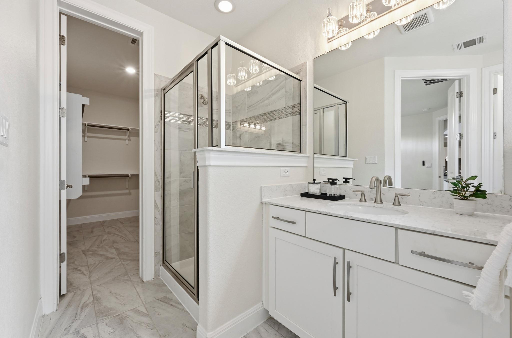 5404 Castana Bnd, Bee Cave, TX 78738