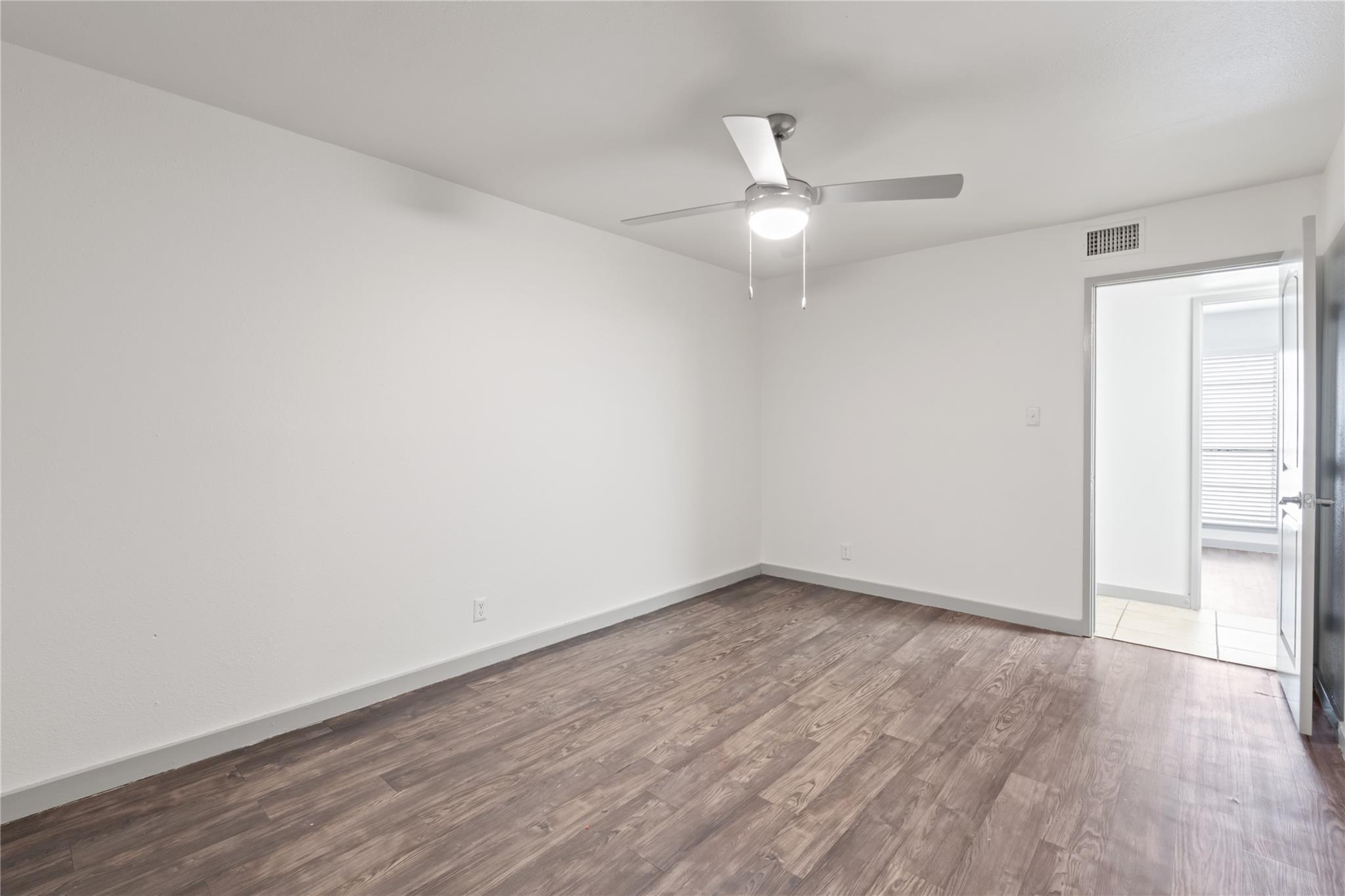 1301 W Ben White Blvd # 108, Austin, TX 78704