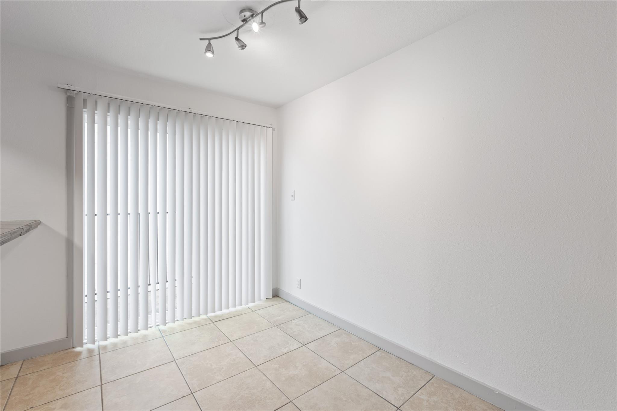 1301 W Ben White Blvd # 108, Austin, TX 78704