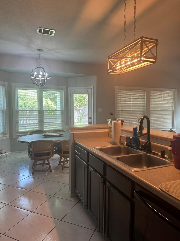 1514 Lobo Mountain Ln, Round Rock, TX 78664