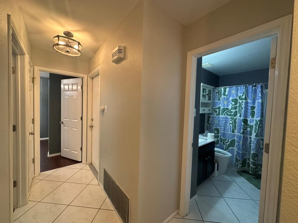 1514 Lobo Mountain Ln, Round Rock, TX 78664