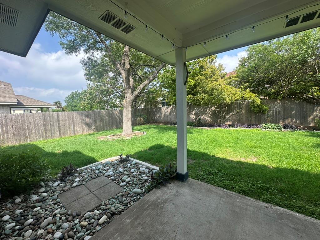 1514 Lobo Mountain Ln, Round Rock, TX 78664