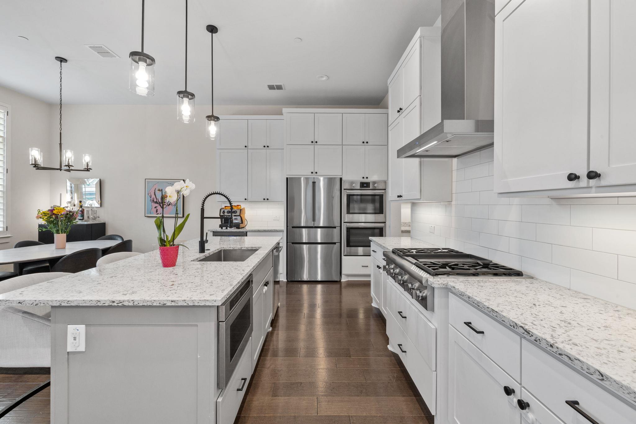 4205 Elevator Dr, Austin, TX 78731