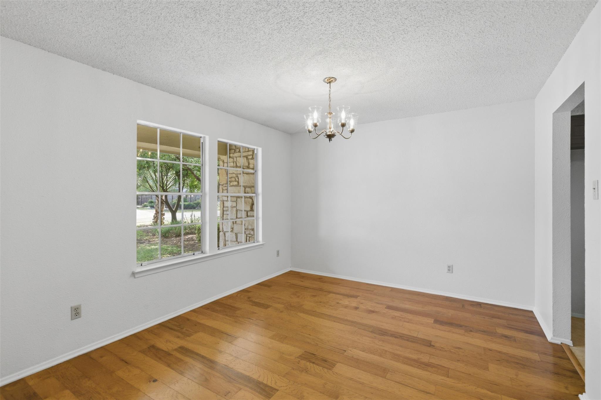 5305 Wolf Run, Austin, TX 78749