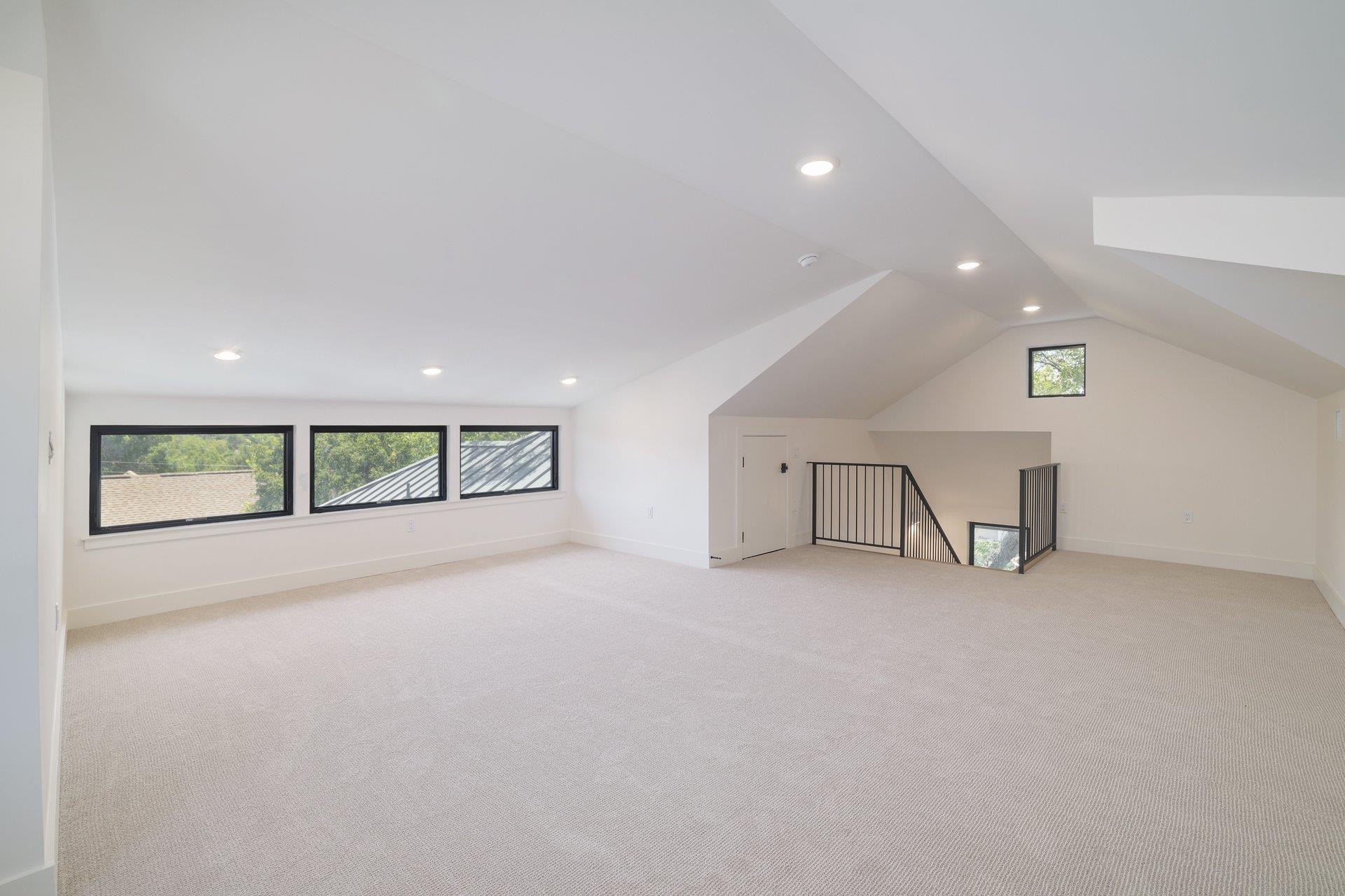 2411 McCall Rd, Austin, TX 78703