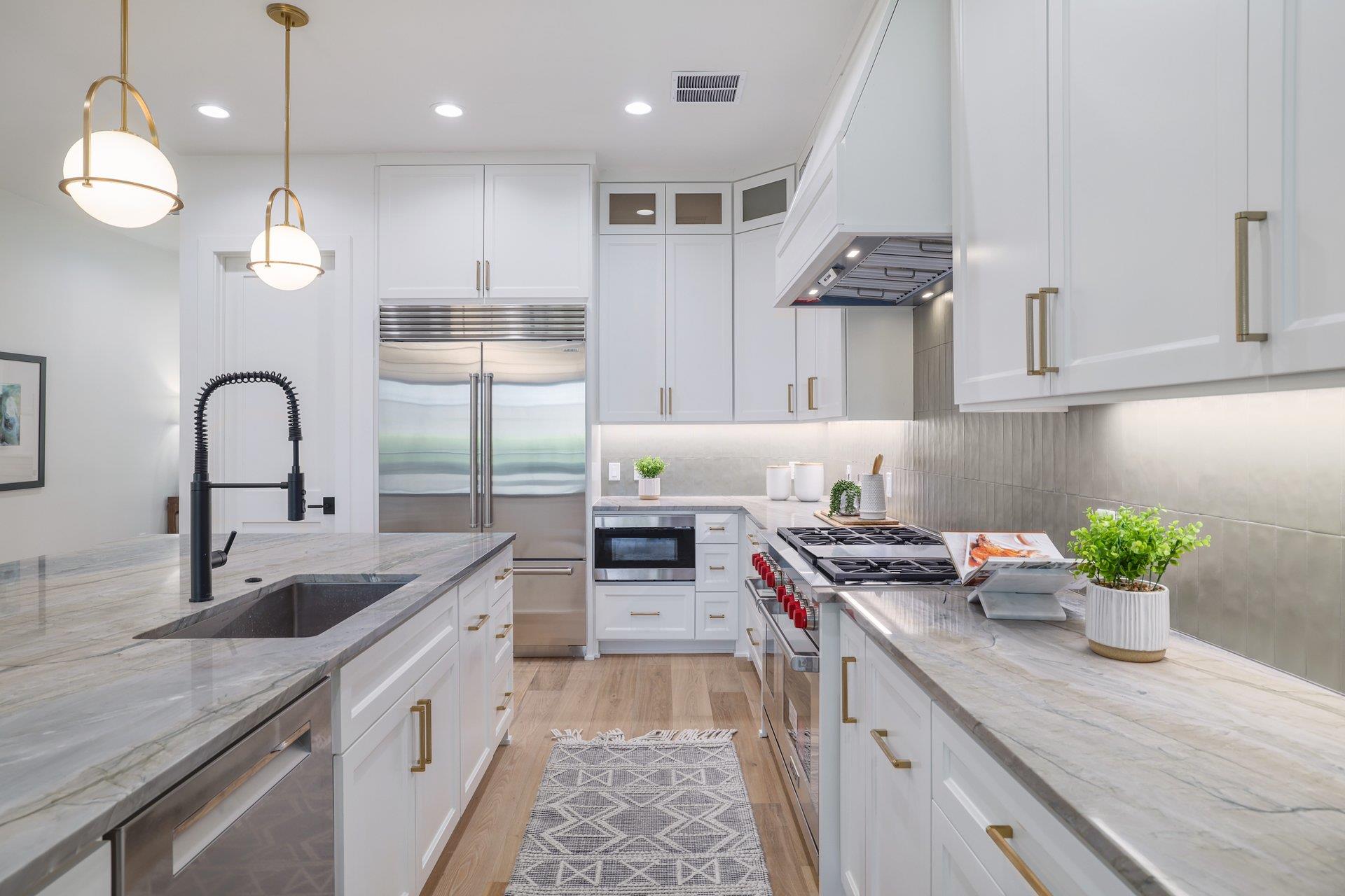 2411 McCall Rd, Austin, TX 78703