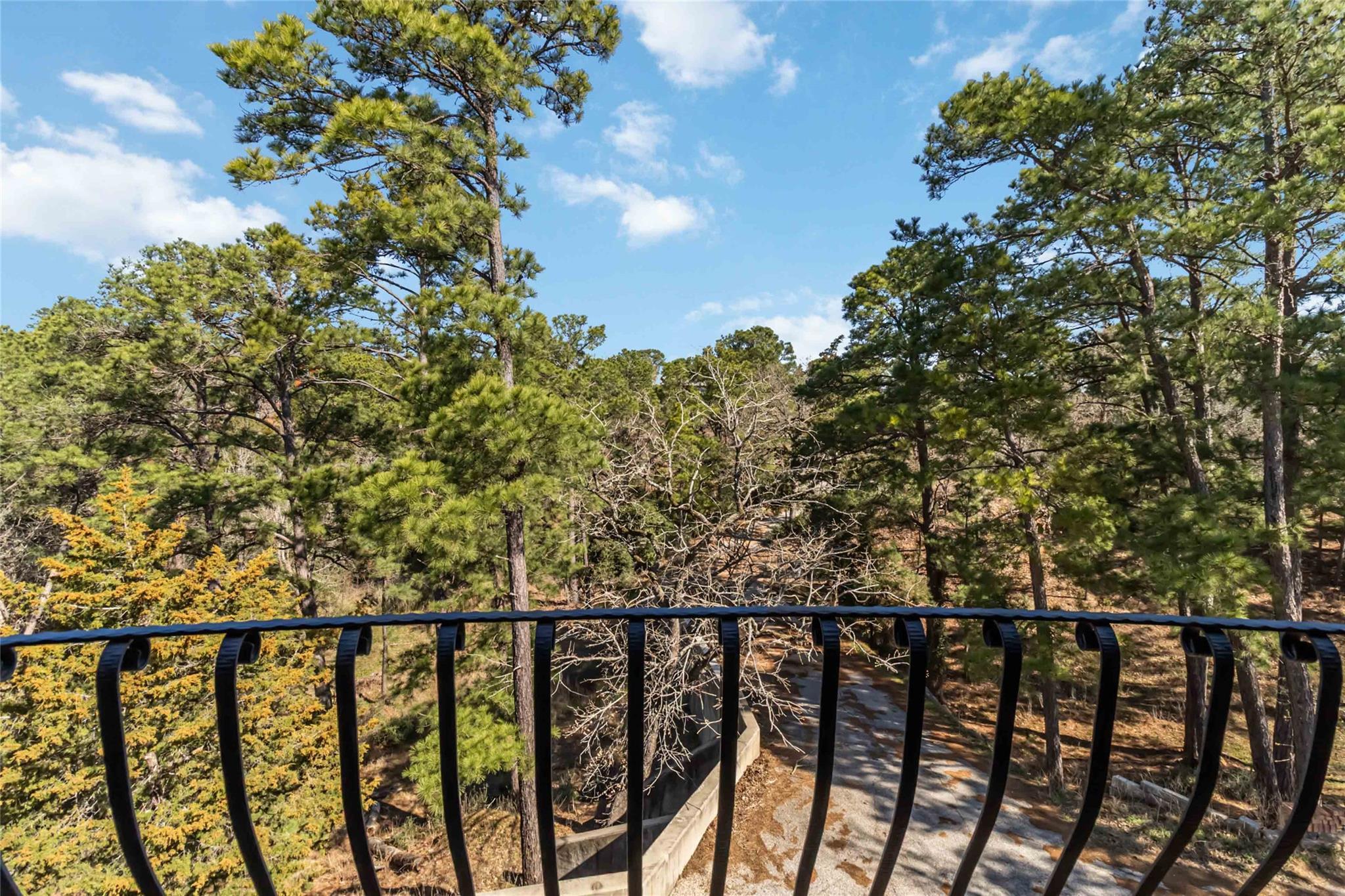 128 Kaupo Dr, Bastrop, TX 78602