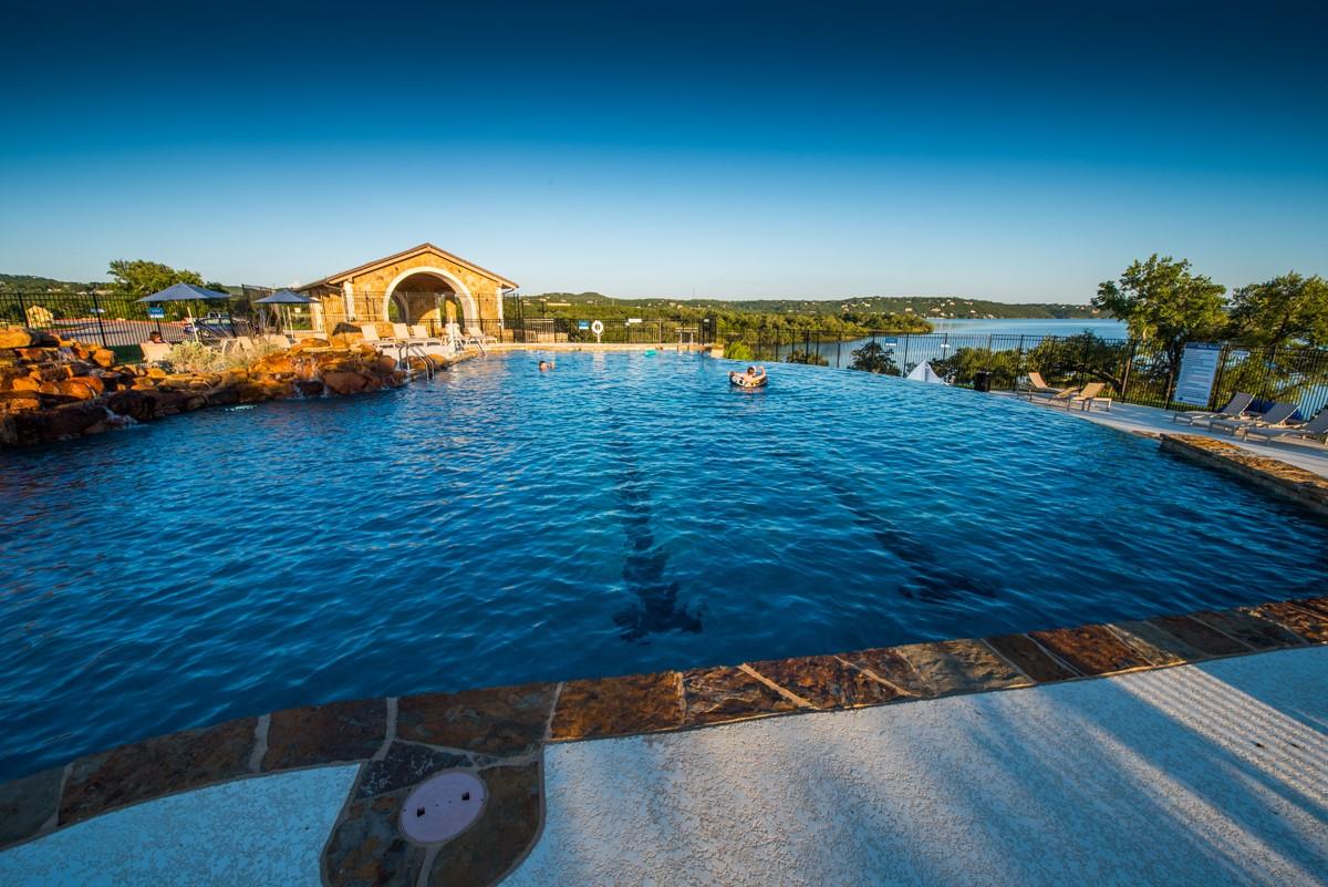 8016 Rosso Blanket Dr, Lago Vista, TX 78645