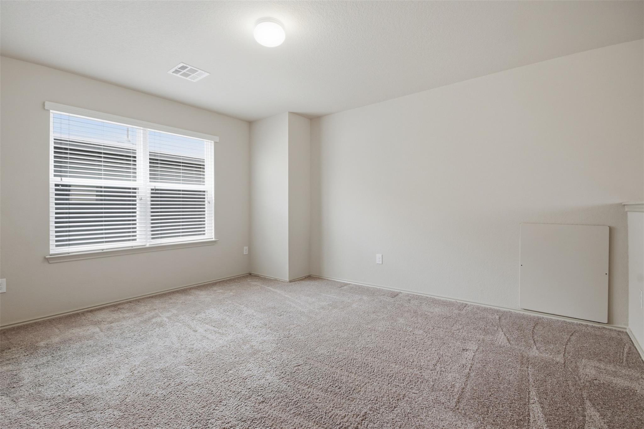 131 Lake Gln, San Marcos, TX 78666