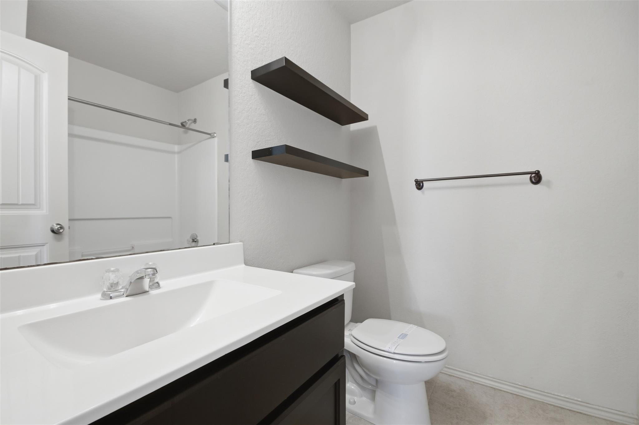 131 Lake Gln, San Marcos, TX 78666