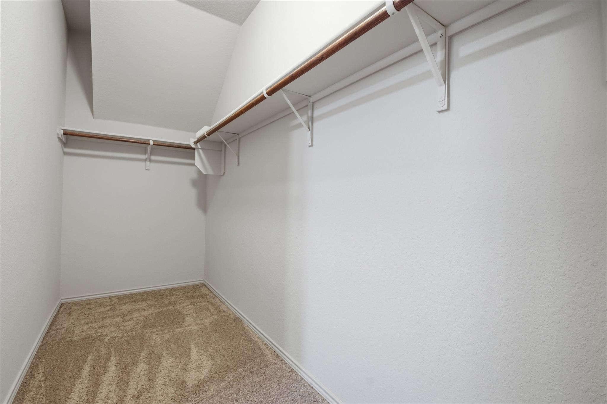 131 Lake Gln, San Marcos, TX 78666