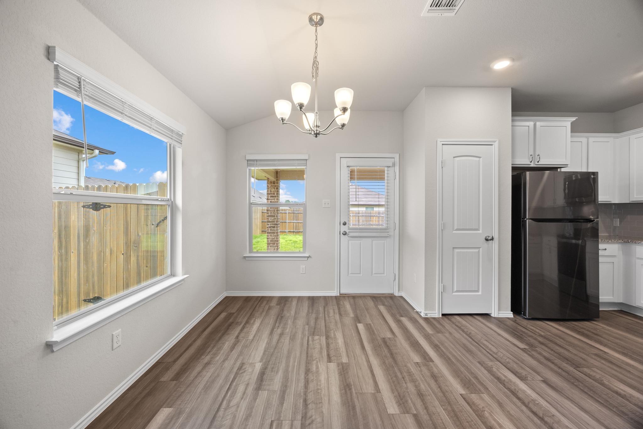 109 Gunther Way, Taylor, TX 76574