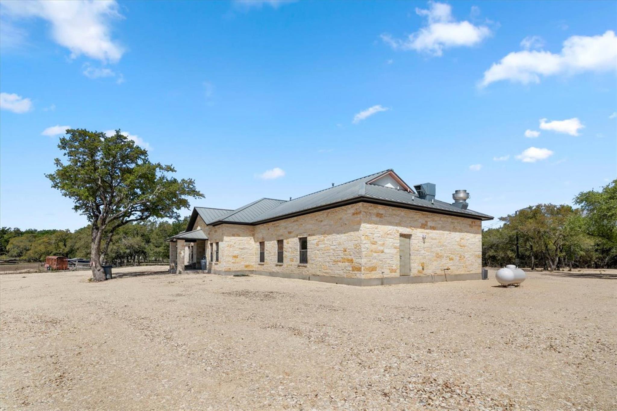 375 King Rea Spur, Georgetown, TX 78633