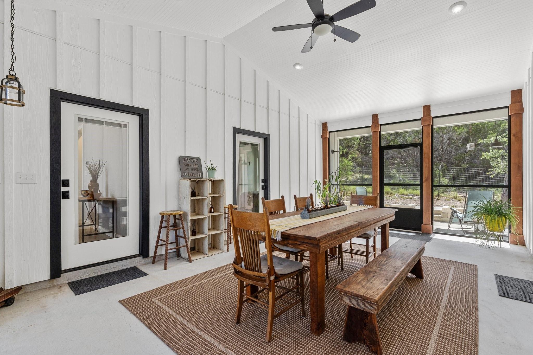 631 Lakeside Dr, Wimberley, TX 78676