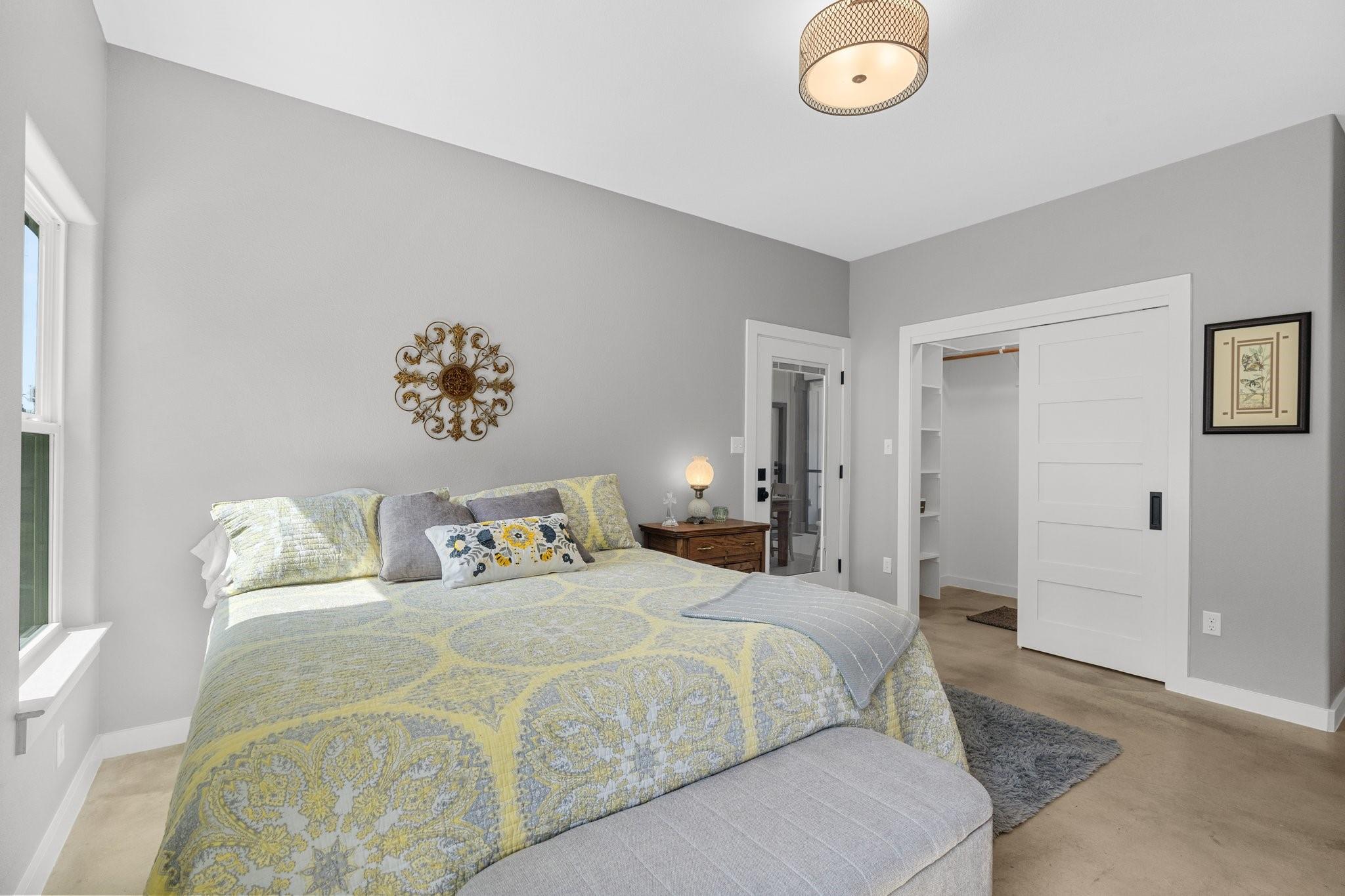 631 Lakeside Dr, Wimberley, TX 78676