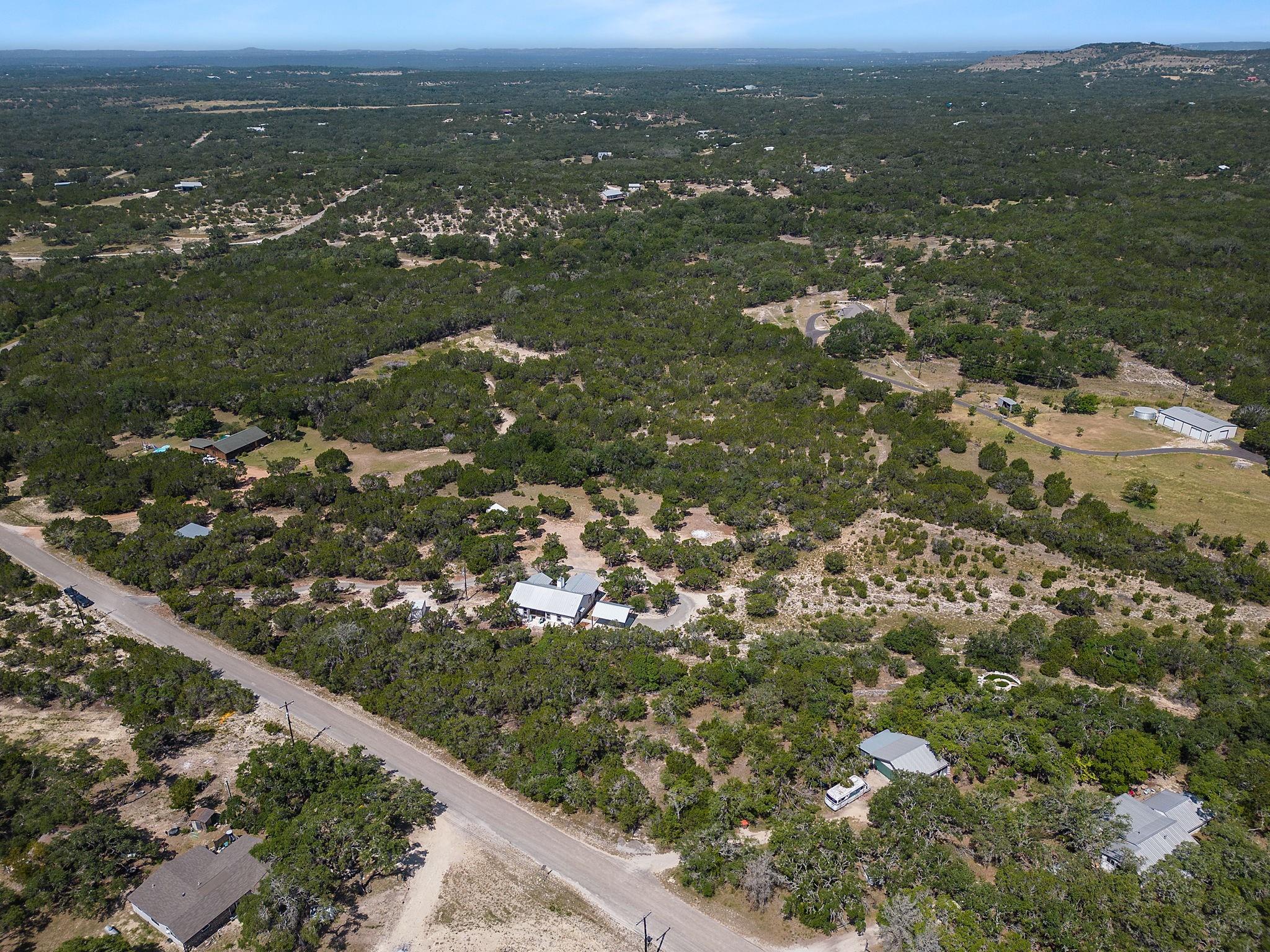 631 Lakeside Dr, Wimberley, TX 78676