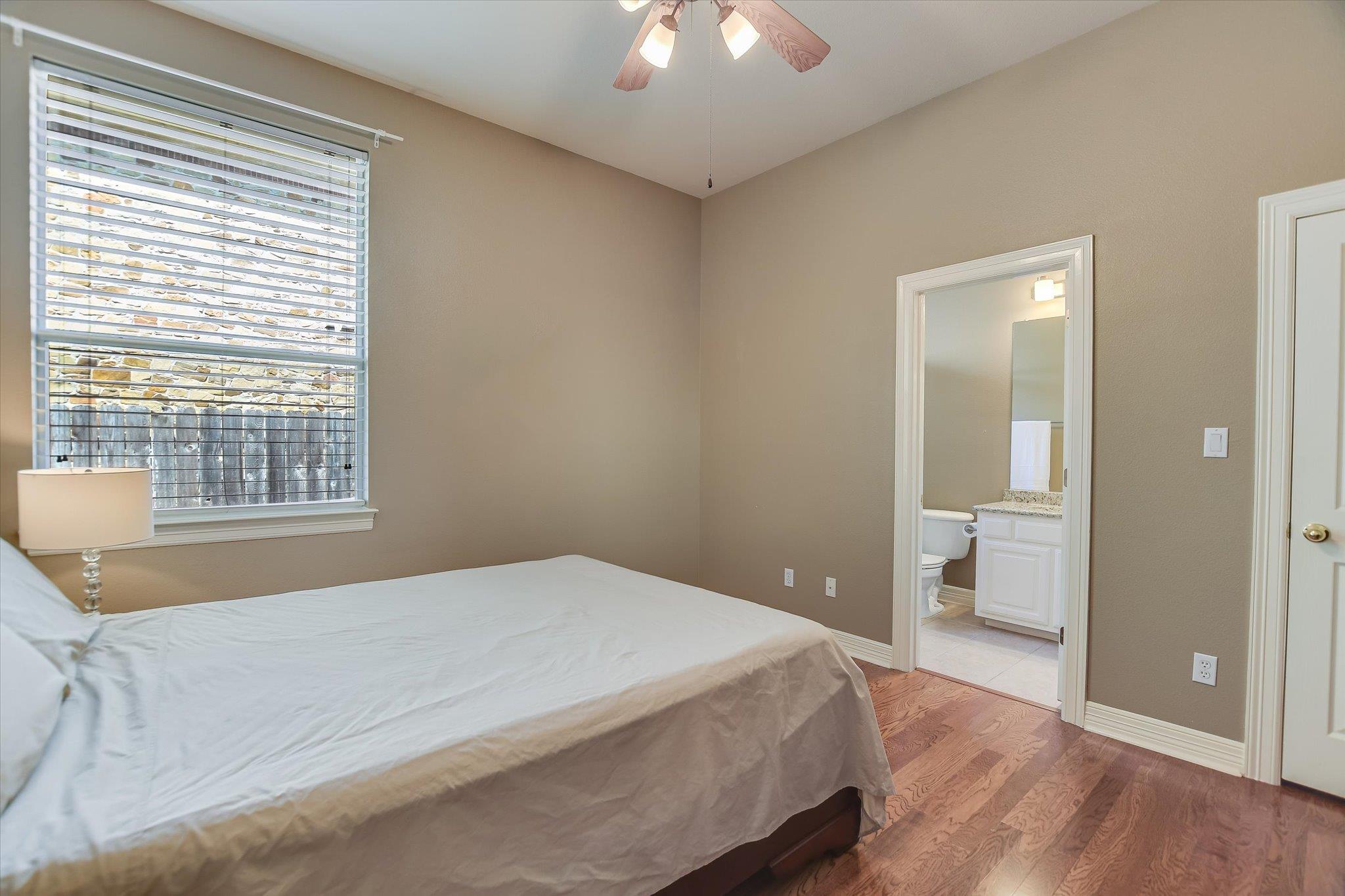 2339 Berwick Dr, Round Rock, TX 78681