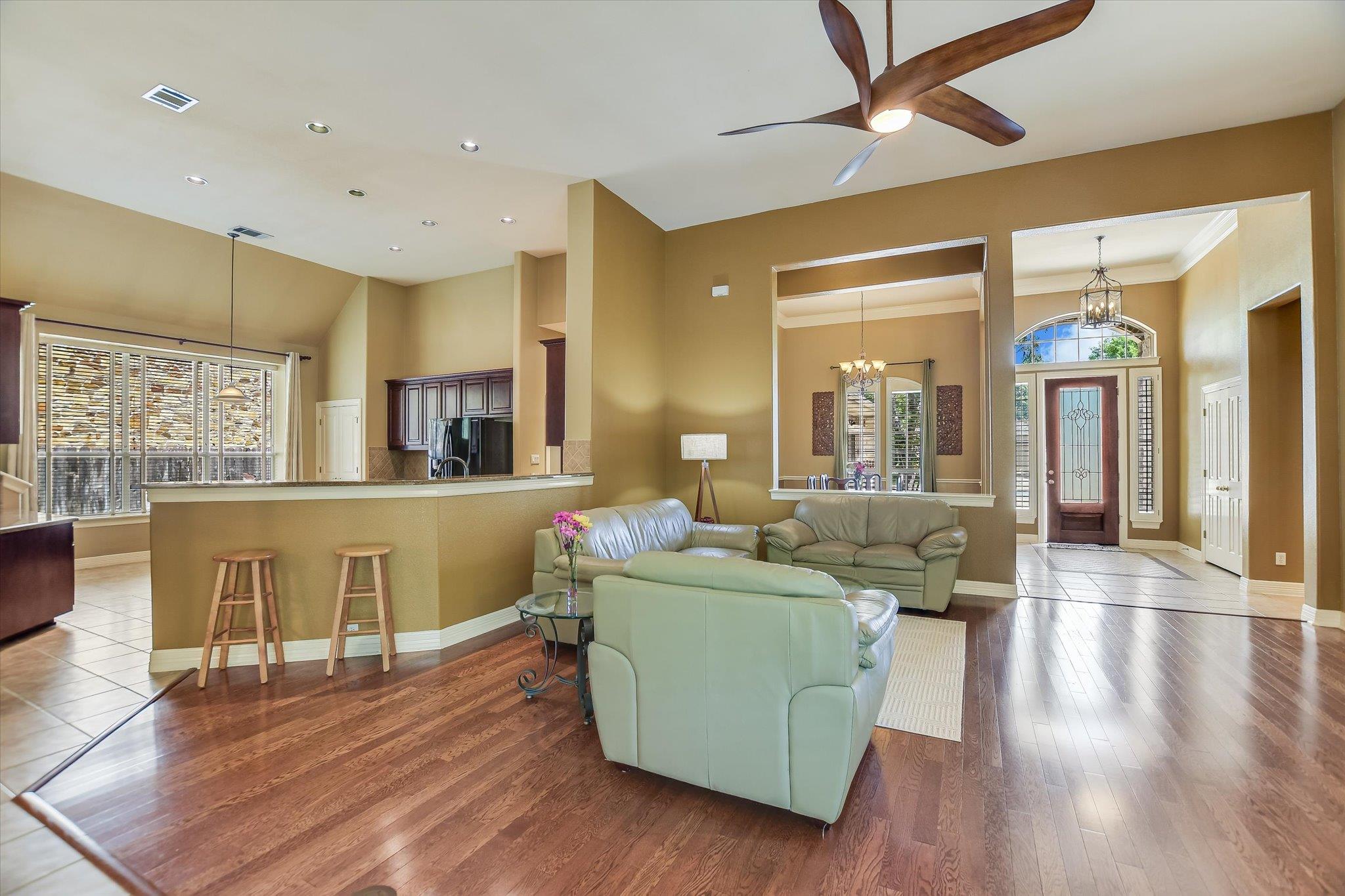 2339 Berwick Dr, Round Rock, TX 78681