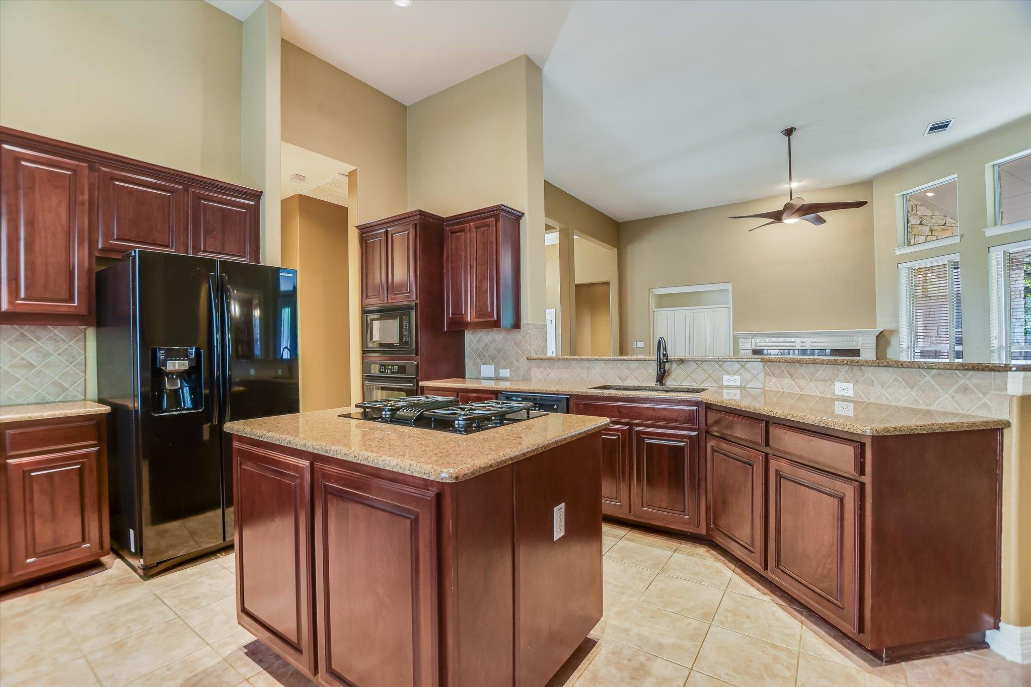 2339 Berwick Dr, Round Rock, TX 78681