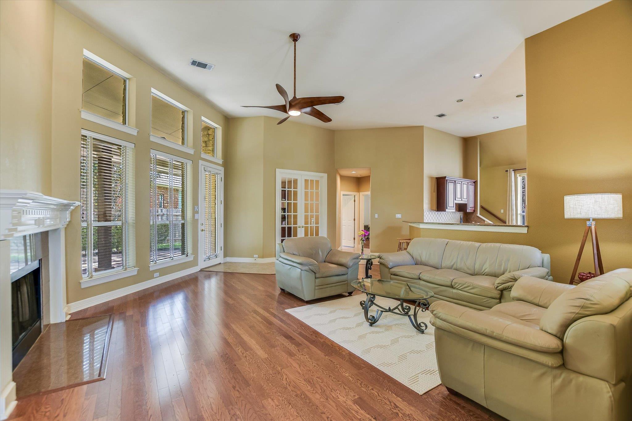 2339 Berwick Dr, Round Rock, TX 78681