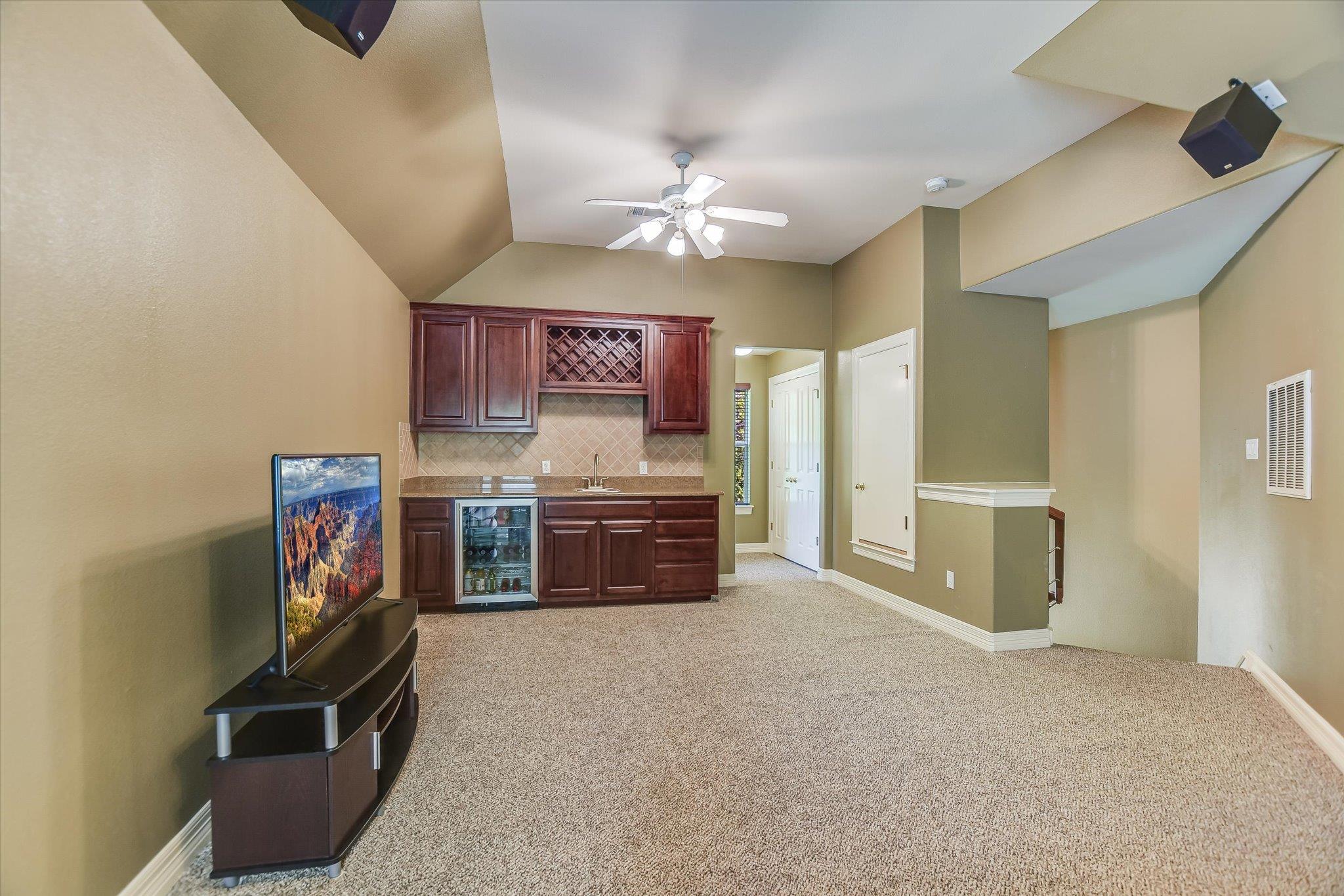 2339 Berwick Dr, Round Rock, TX 78681