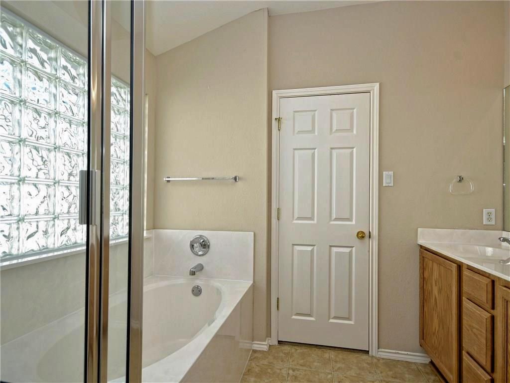 11113 Crazy Well Dr, Austin, TX 78717