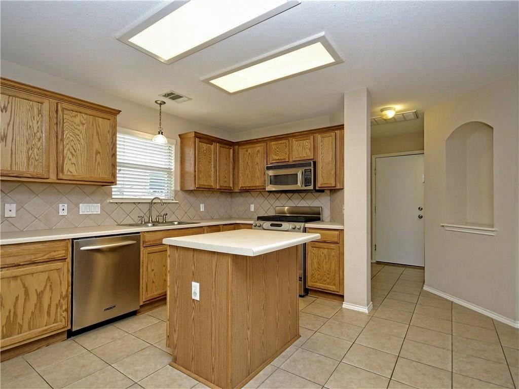 11113 Crazy Well Dr, Austin, TX 78717